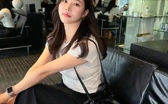 美女赤裸全身(无遮掩)